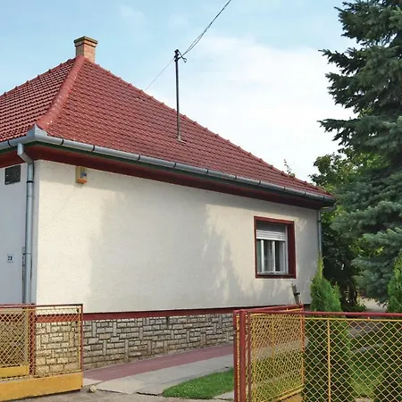 Holiday Petofi Sandor Utca-siofok Siófok