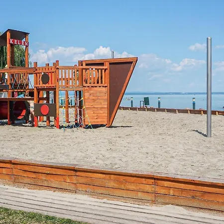 Holiday Petofi Sandor Utca-siofok Ferienhaus *